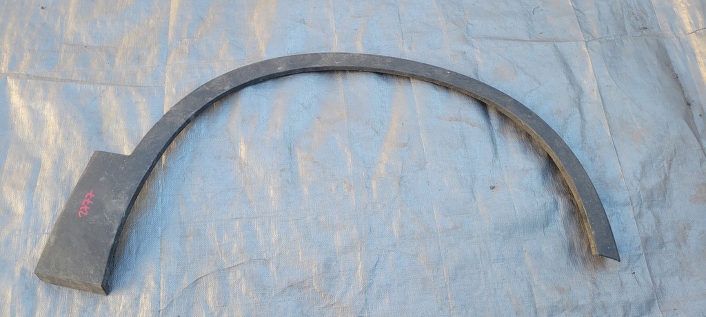 фото №1, Volvo xc40 молдинг na крыло правый перед