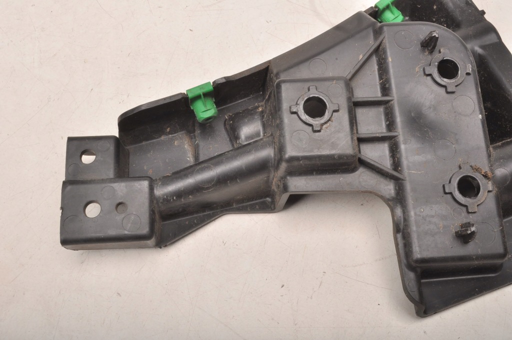 фото №3, Volvo s60 ii v60 направляющая бампера левый перед передний 31323832