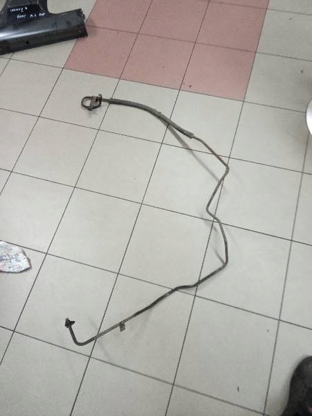 фото №1, Transit 06 - шланг усилителя