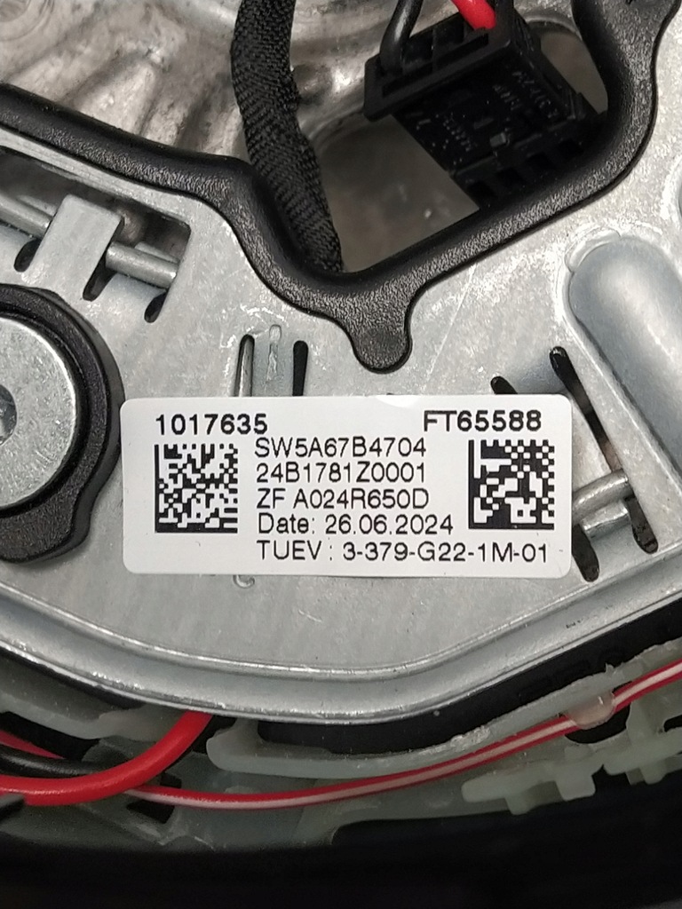 фото №12, Bmw 4 g22 g23 g24 g26 повітропровід багатофункціональний m-pakiet пелюстки перемикання вібрації