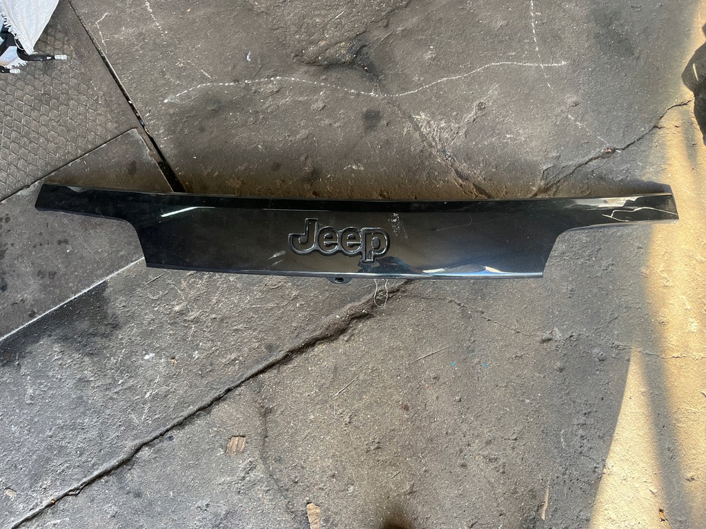 фото №1, 45 jeep grand cherokee wk2 спойлер спойлер