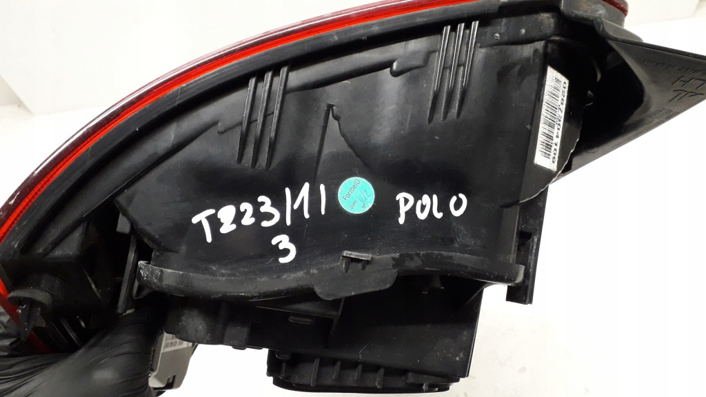 фото №10, Vw polo 5 v lift 14- лампа ліва задня 6c0945095f