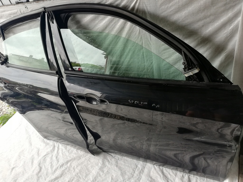 фото №2, Alfa romeo stelvio двері праве перед задня