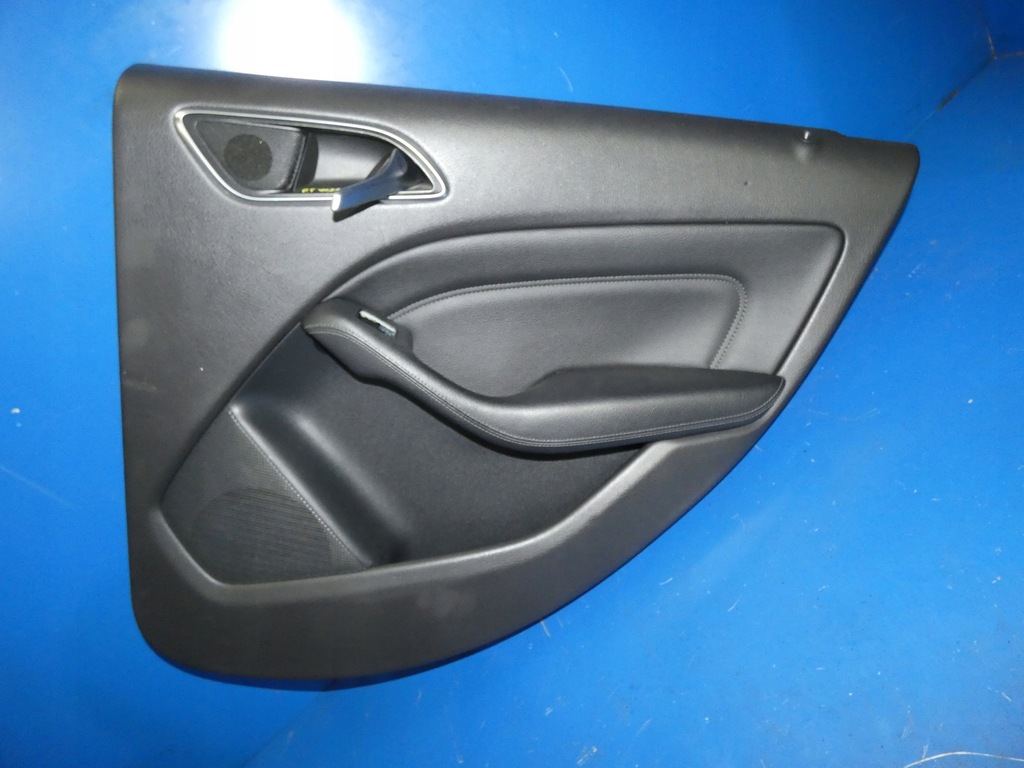 фото №1, Mercedes b klasa w246 обшивка двері правий задня