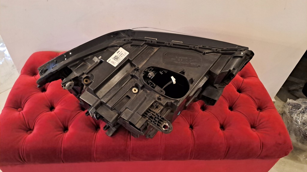 Bmw x1 f48 рестайлінг  full led фара ліва Недорого