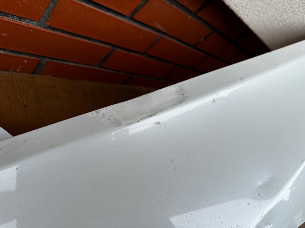 Tesla model 3 highland 2024- крило ліве перед гарний оригінал білий Зі Шроту