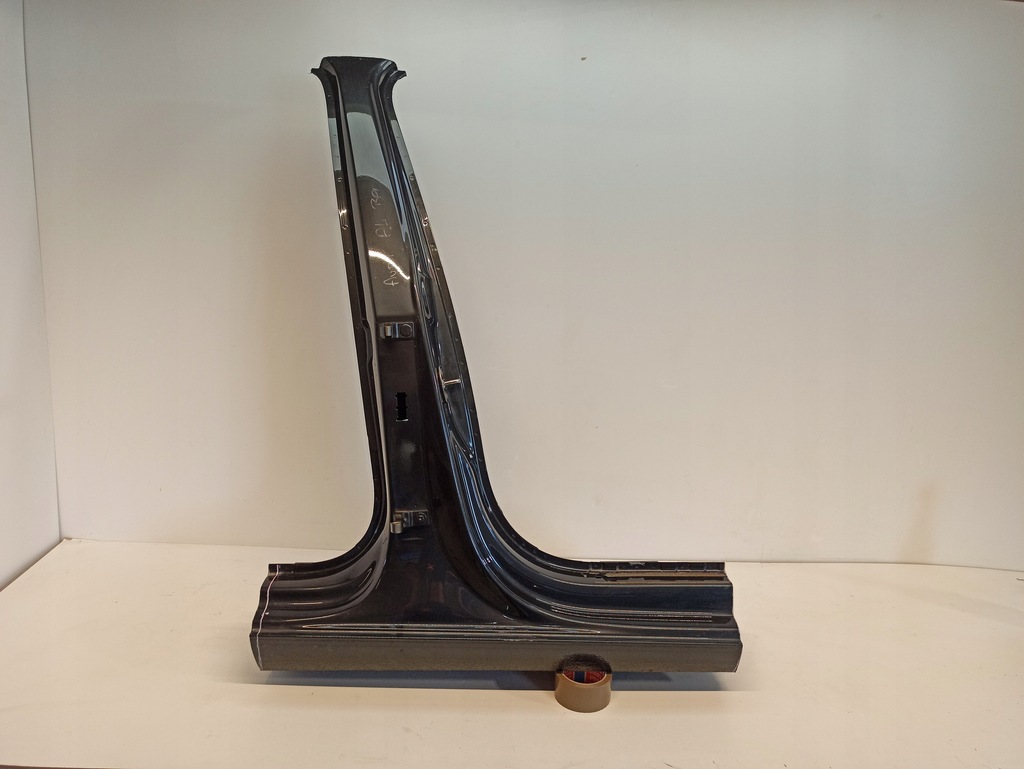 фото №1, Audi a4 b9 avant блок двигуна правий lx7l x7l