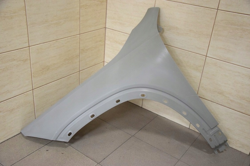 фото №14, Mercedes eqb x243 21-r. передний крыло перед новый oryg. 243