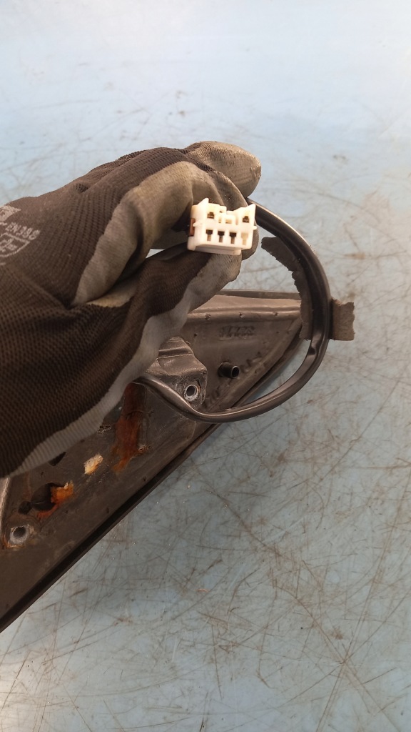 фото №6, Зеркало правое volvo v40 02r 1.9dci kombi 5pin