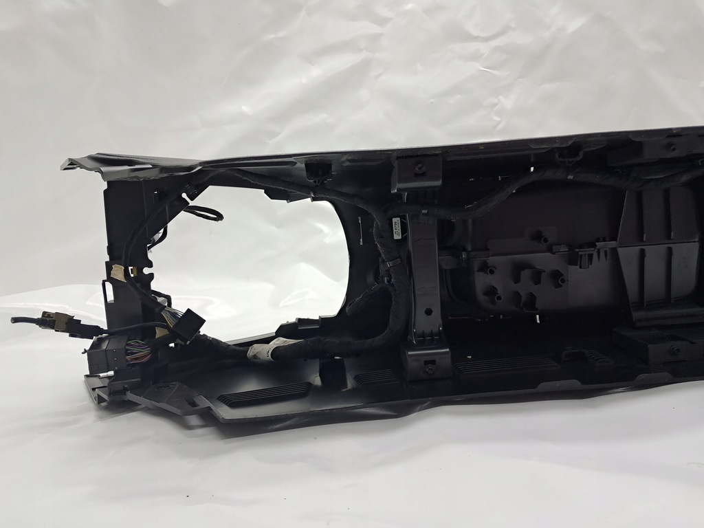 фото №7, Opel astra k v туннель средний подлокотник корпус