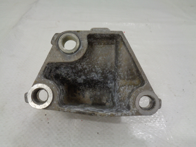 фото №7, Renault nissan 1.2 tce кронштейн кронштейн підпора піввісь 397748189r