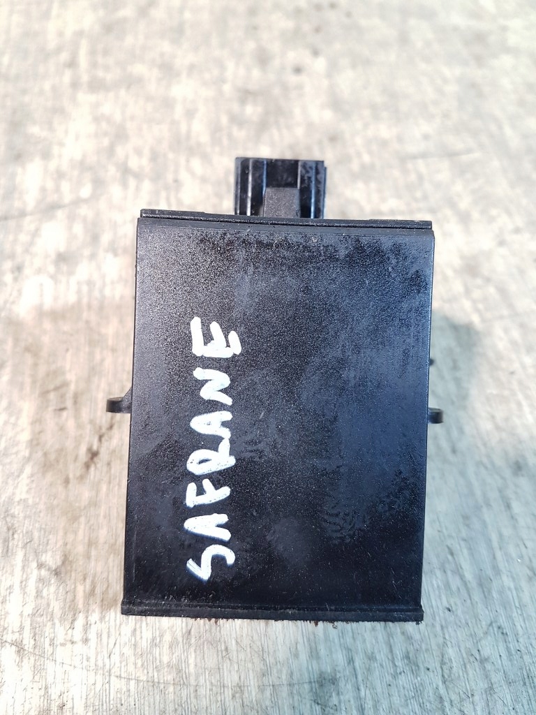 фото №2, Панель переключатель dis rep renault safrane