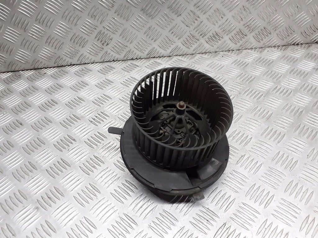 фото №1, Вентилятор обдув skoda octavia ii 983226