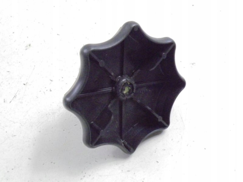 фото №1, Seat toledo ii 1m болт колеса запасного 4d 1j0803899k