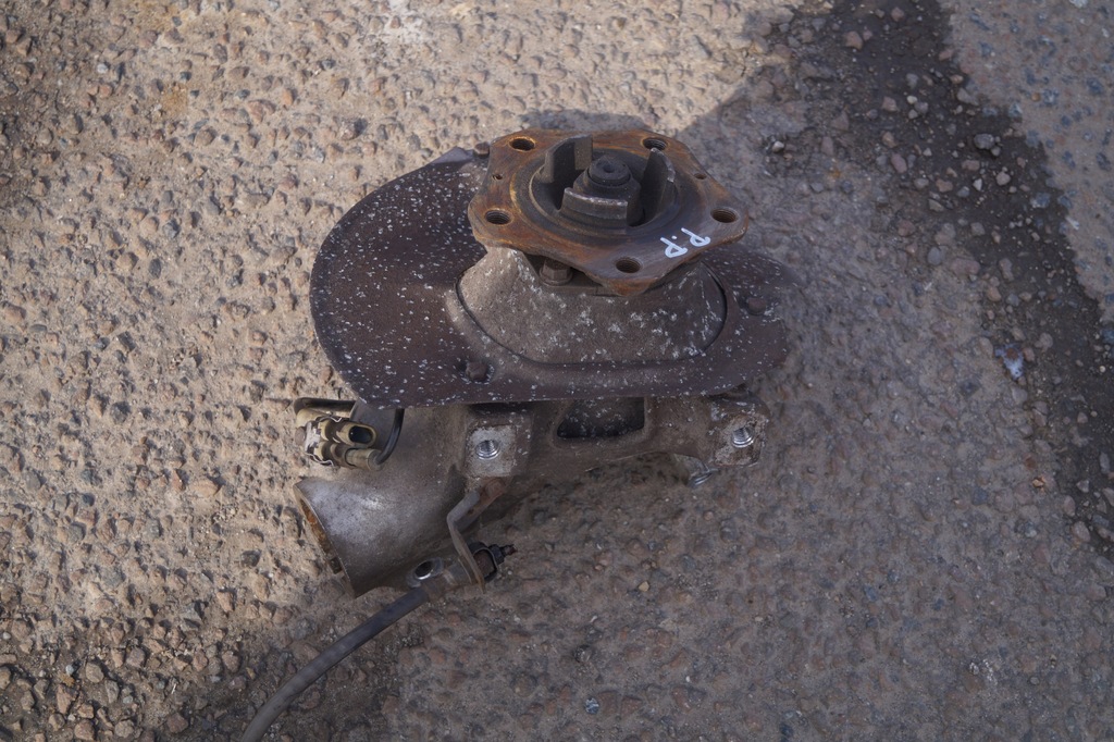 фото №5, Поворотный кулак правый перед porsche 911 997 997341658