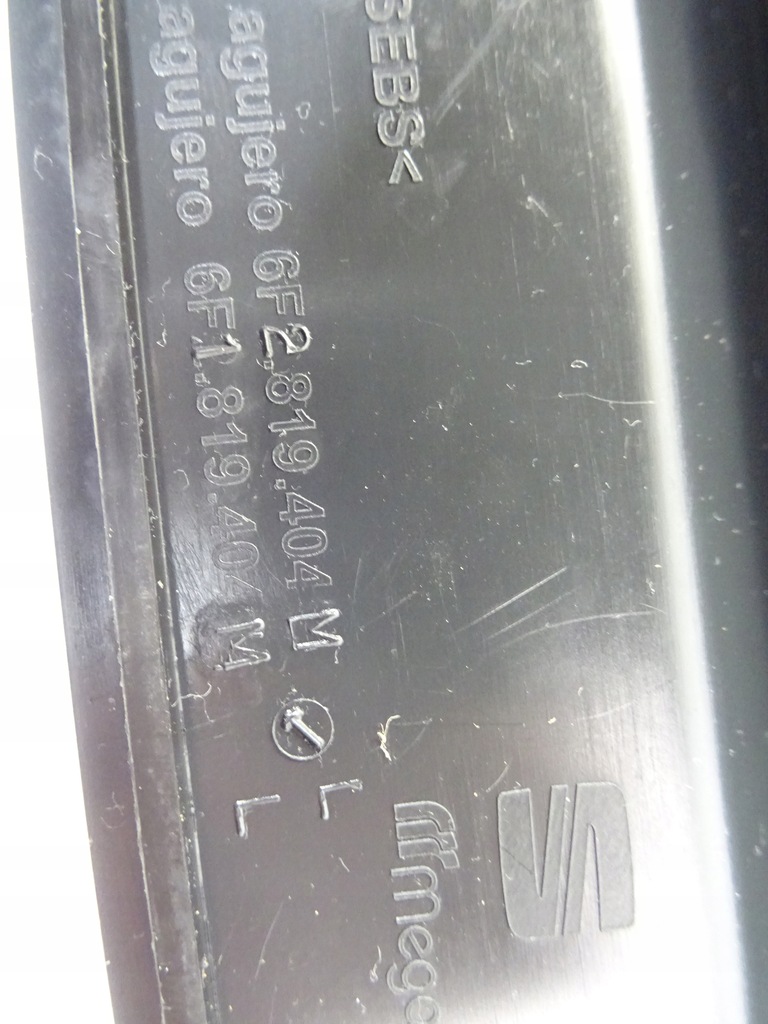 фото №9, Seat arona lift жабо пластиковый правое 6f1819404n