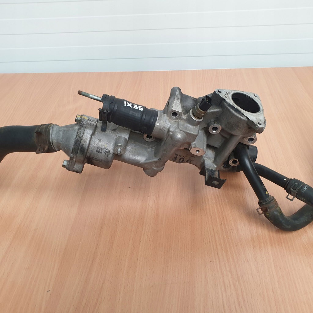 фото №2, Термостат корпус wąż wody hyundai ix35 2012 rok