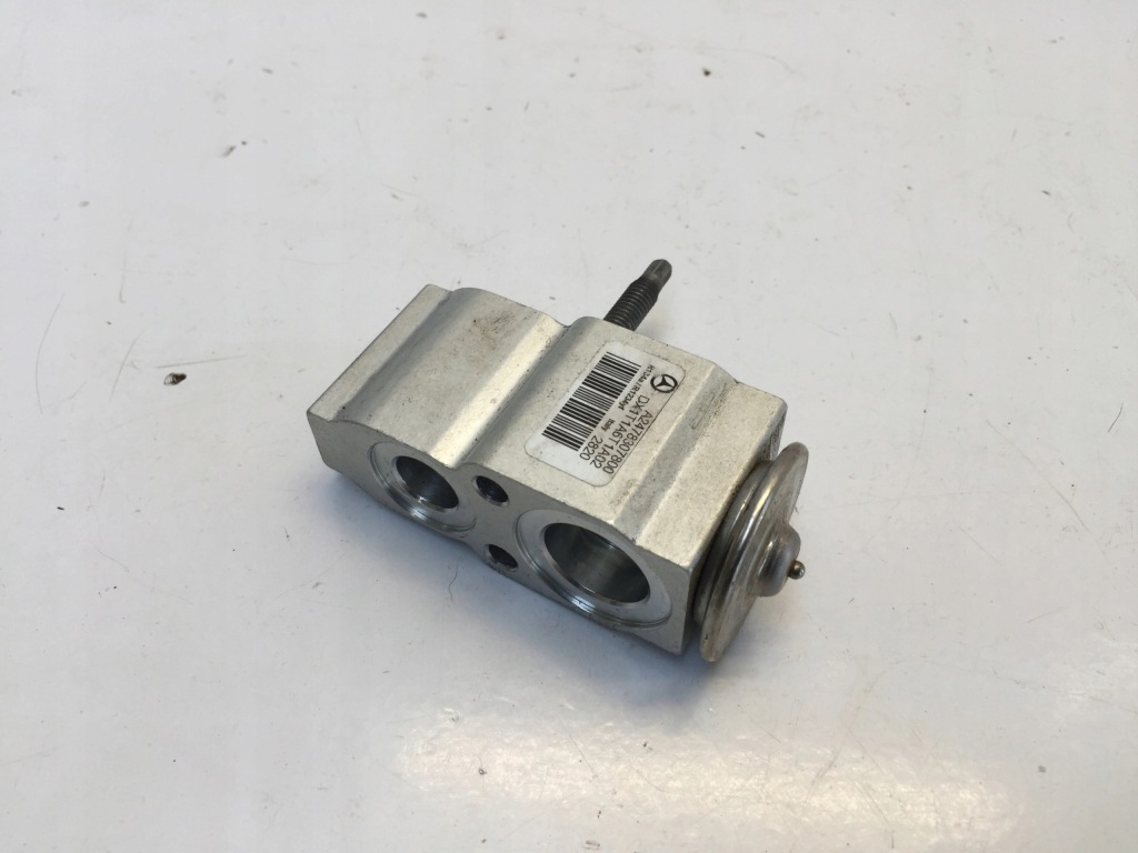 фото №1, Mercedes gla h247 21 клапан расширительный кондиционера