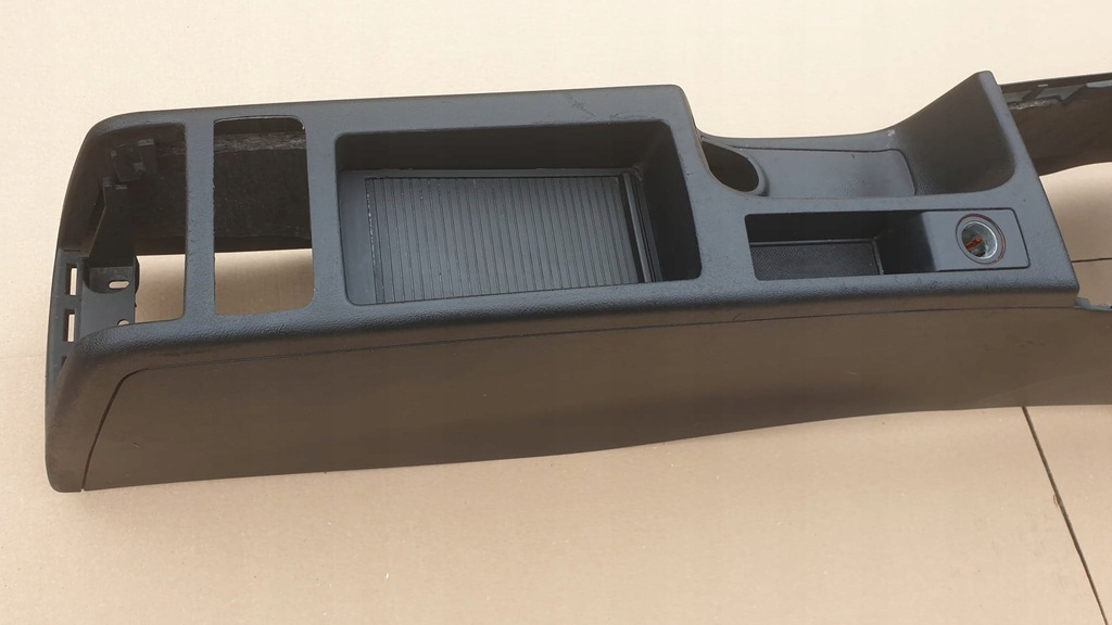 фото №8, Тунель середній чорний 8p2863244 audi a3 8p