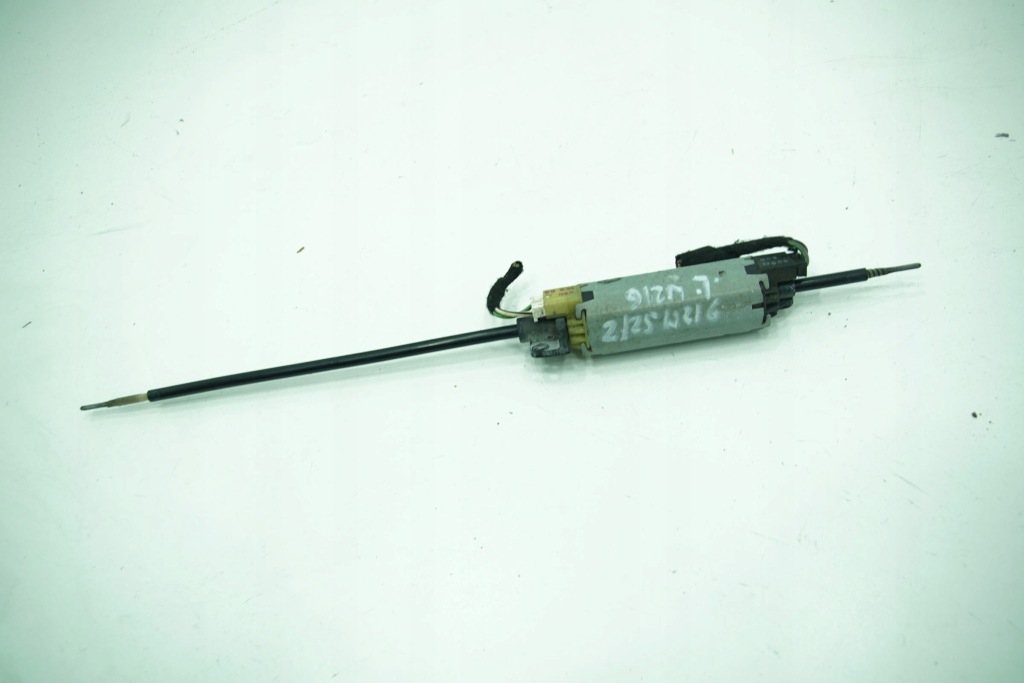 Купити Моторчик сидіння перед лівий mercedes cl w216