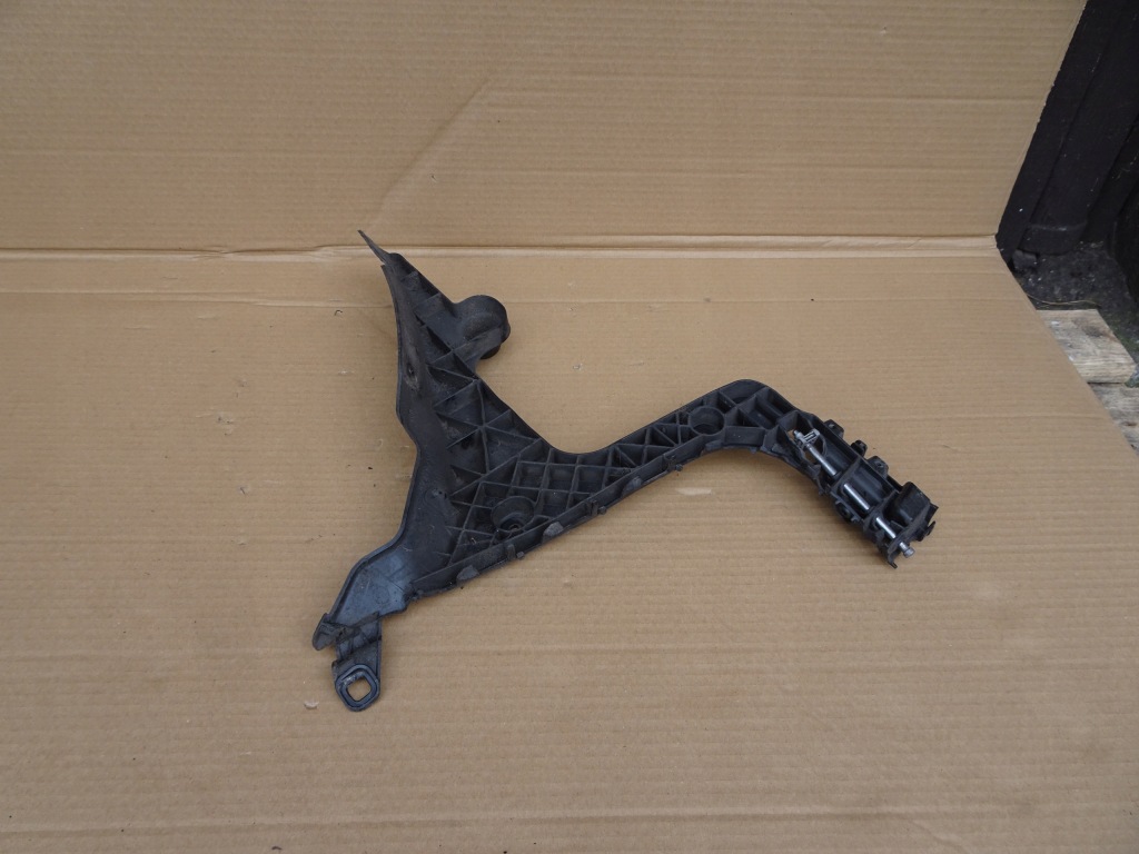 фото №15, Направляющая бампер правый задняя audi a3 8p 8p4807378b