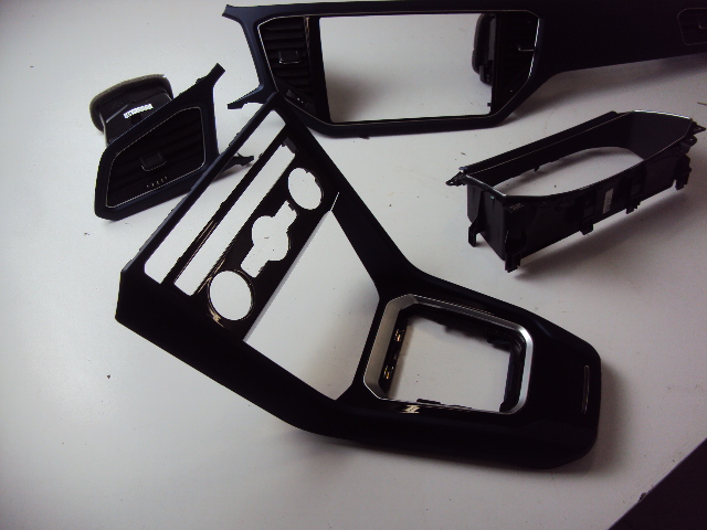 фото №2, Рамки декори панель приладів vw t-roc 1.5 tsi 20 r