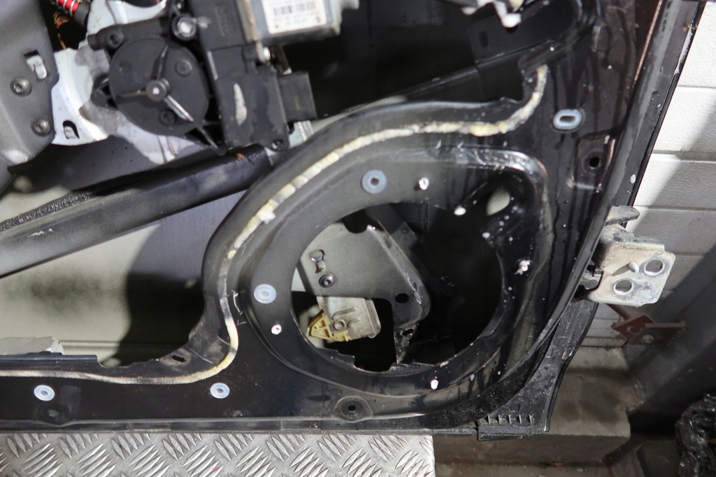 фото №14, Двері лівий перед citroen c5 iii x7 sedan лак ktvd