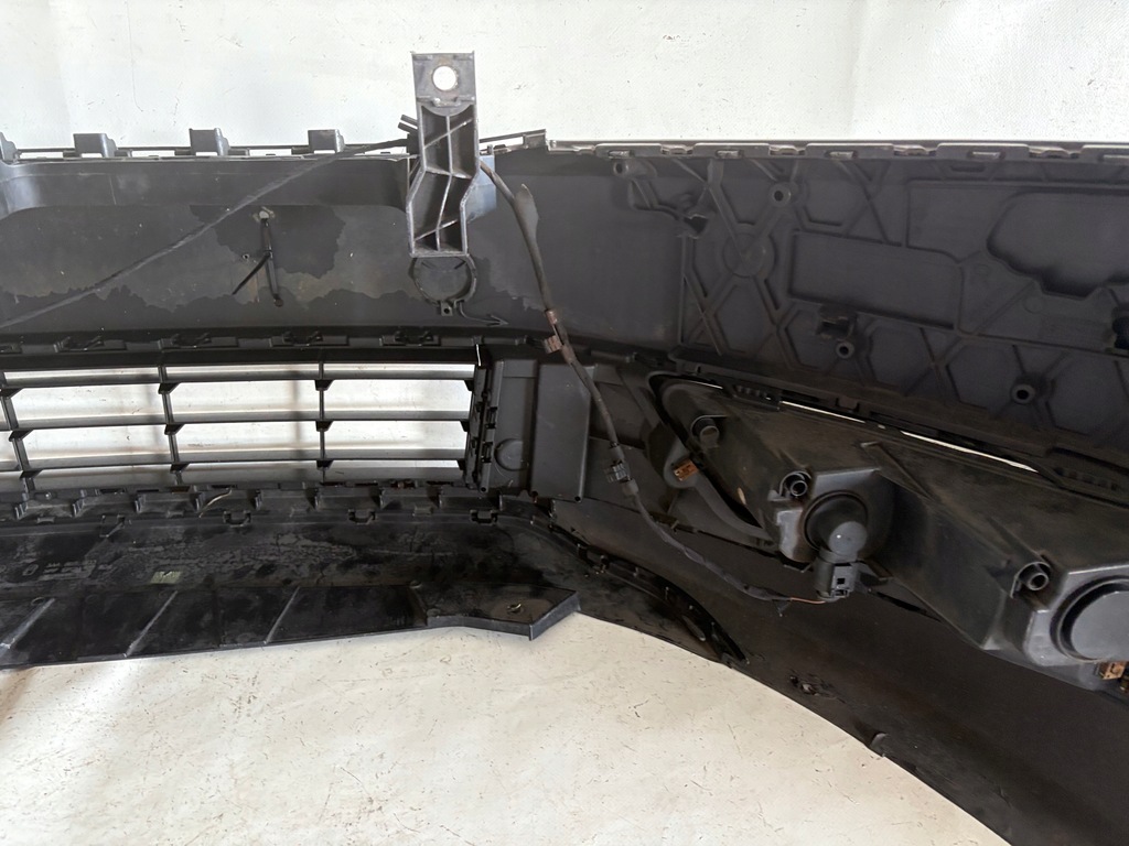 фото №11, Бампер перед передній vw passat b7 3aa kompletny polecam