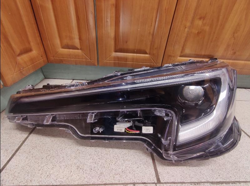 фото №1, Лампа передняя левая toyota corolla e21 full led