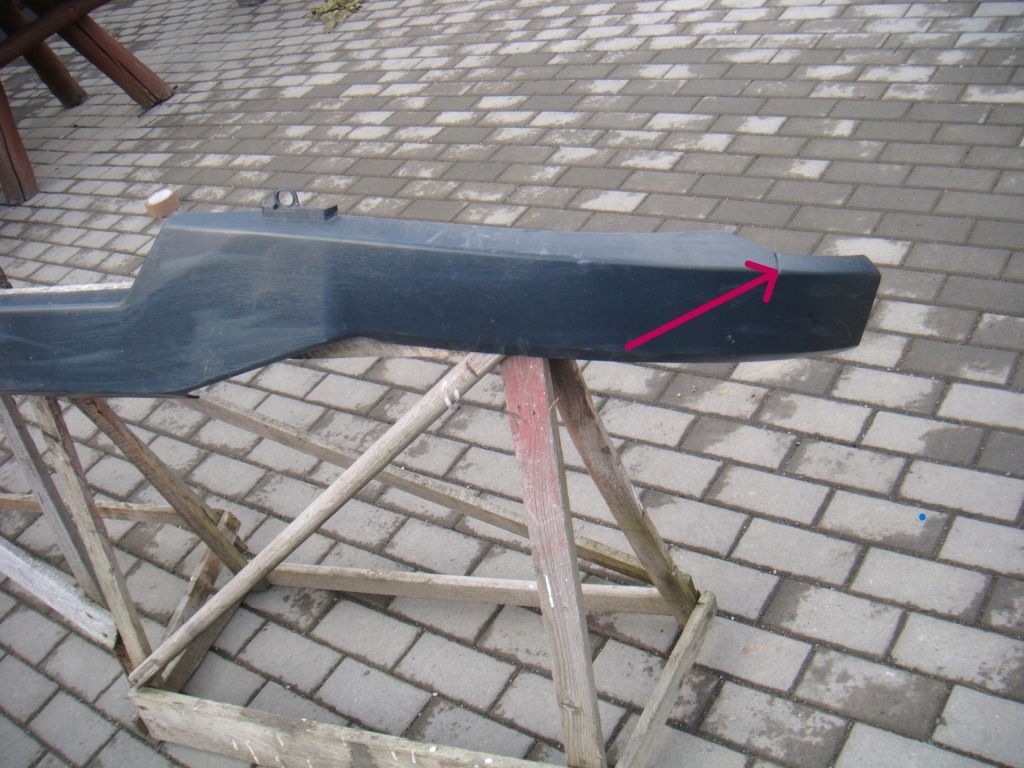 Renault range t gama решітка радіатора нижня молдинг решітка радіатора 82275648 Ціна