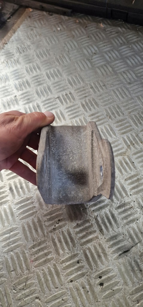 фото №5, Кронштейн коробки передач автоматична коробка передач lancer viii x бензин