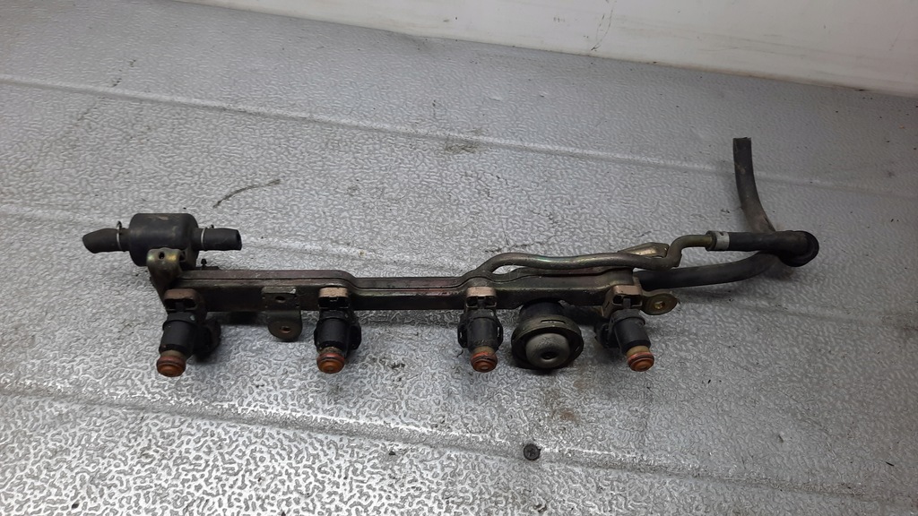 фото №1, Молдинг упорскування honda stream 1.7b 01r