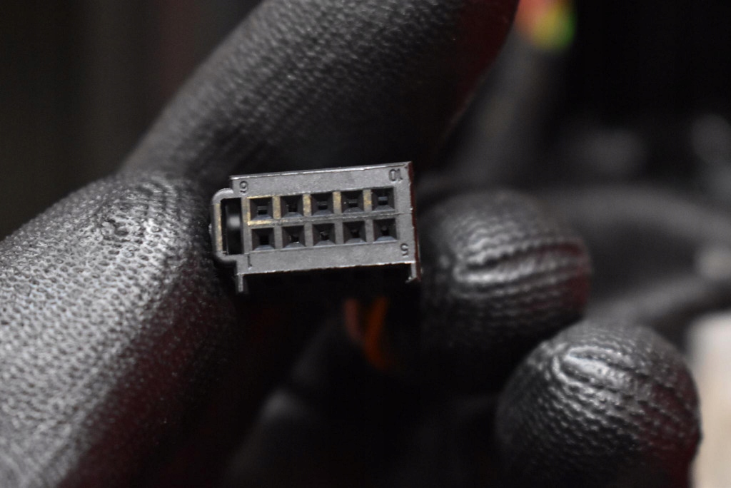 фото №16, Люк крыша панорама audi e-tron 55 18-21