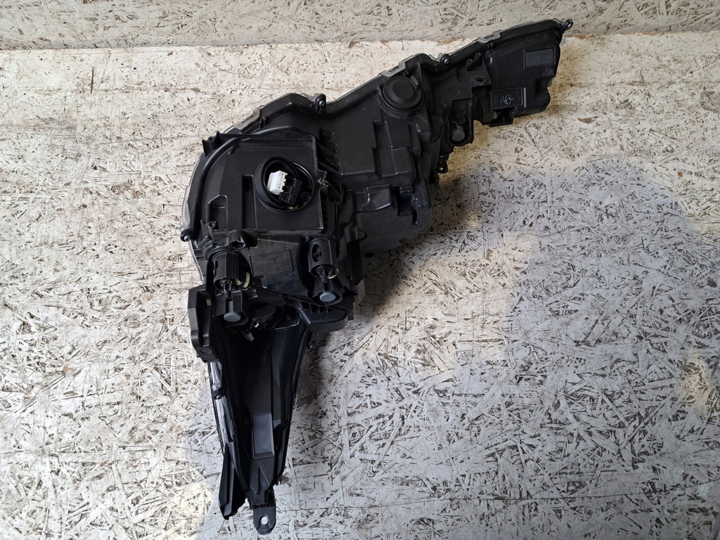 фото №10, Toyota corolla e21 лампа права правий перед