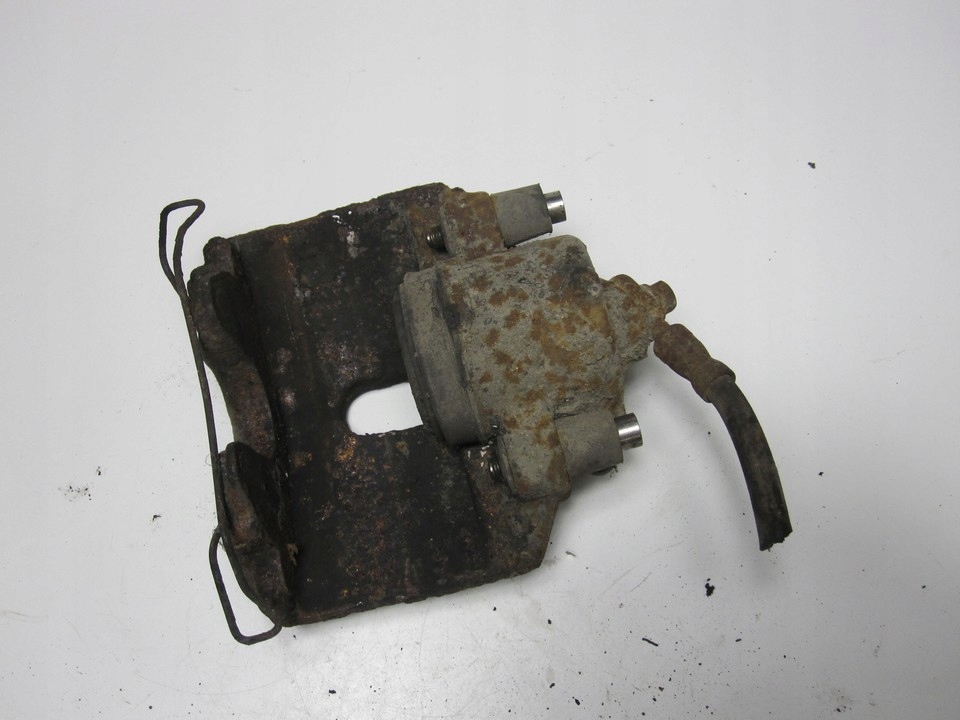 фото №8, Супорт гальмівний перед правий audi a3 8p 2.0tdi 05