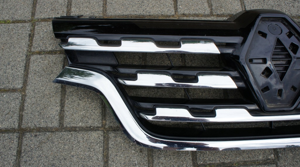 фото №2, Решётка радиатора передняя решётка радиатора renault alaskan