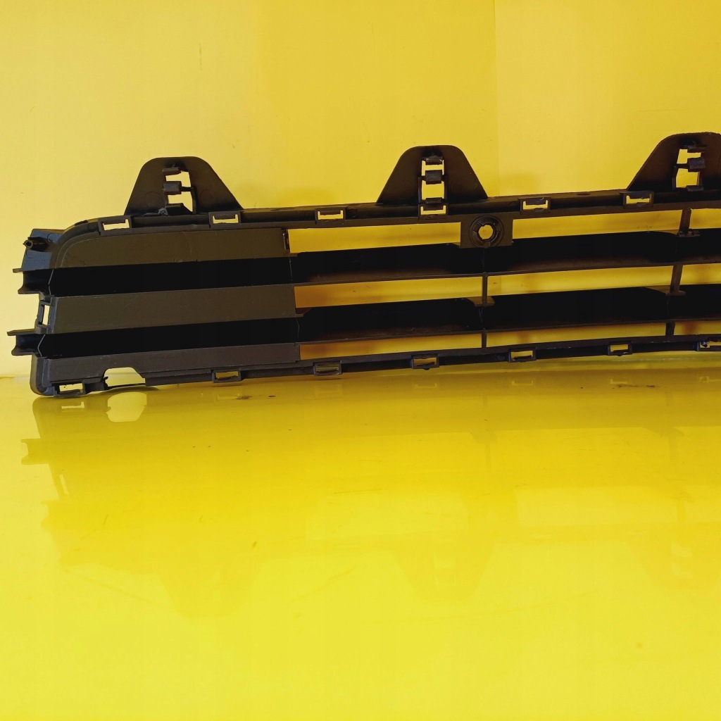 Решётка бампера средняя opel meriva a 13184267 nr160 с Разборки