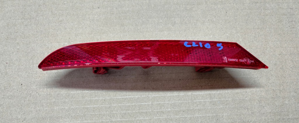 Купити Renault clio v 5 відбивач бампера правий задня