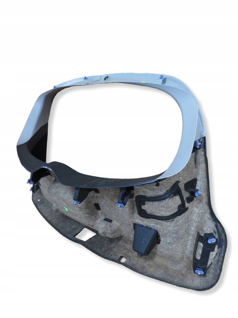 Opel insignia a рестайлінг  універсал оббивка обшивка кришки багажника Зі Шроту