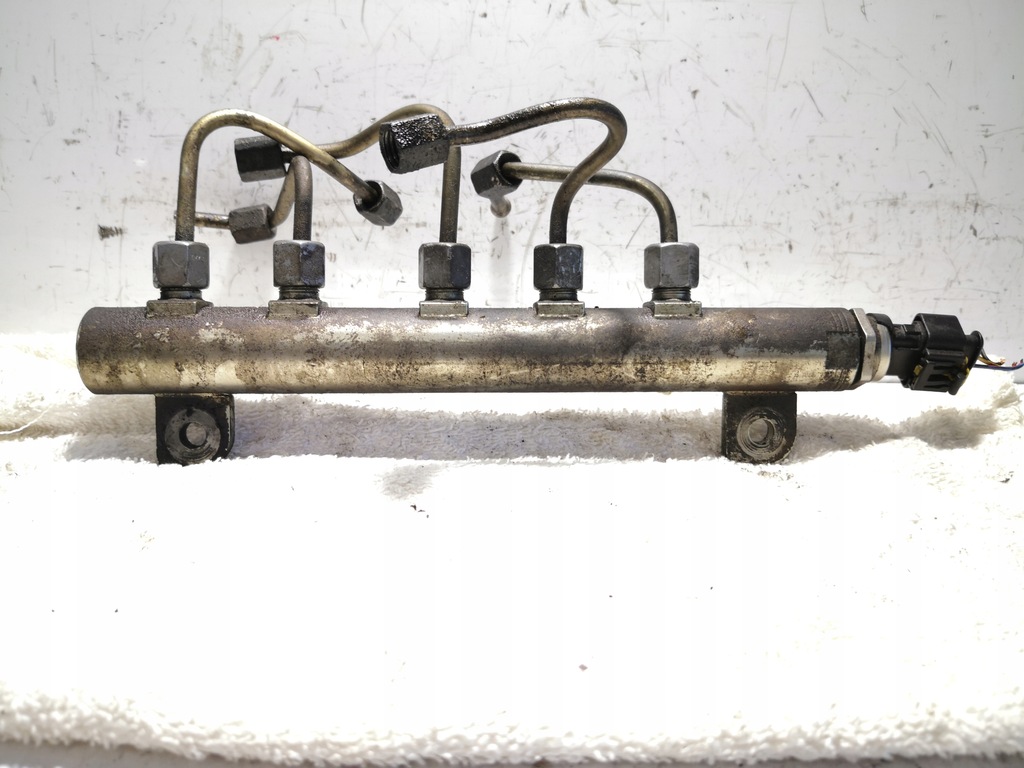 фото №8, Молдинг впрыскная fiat doblo i 1.9 jtd 8v 0445214052 55200265