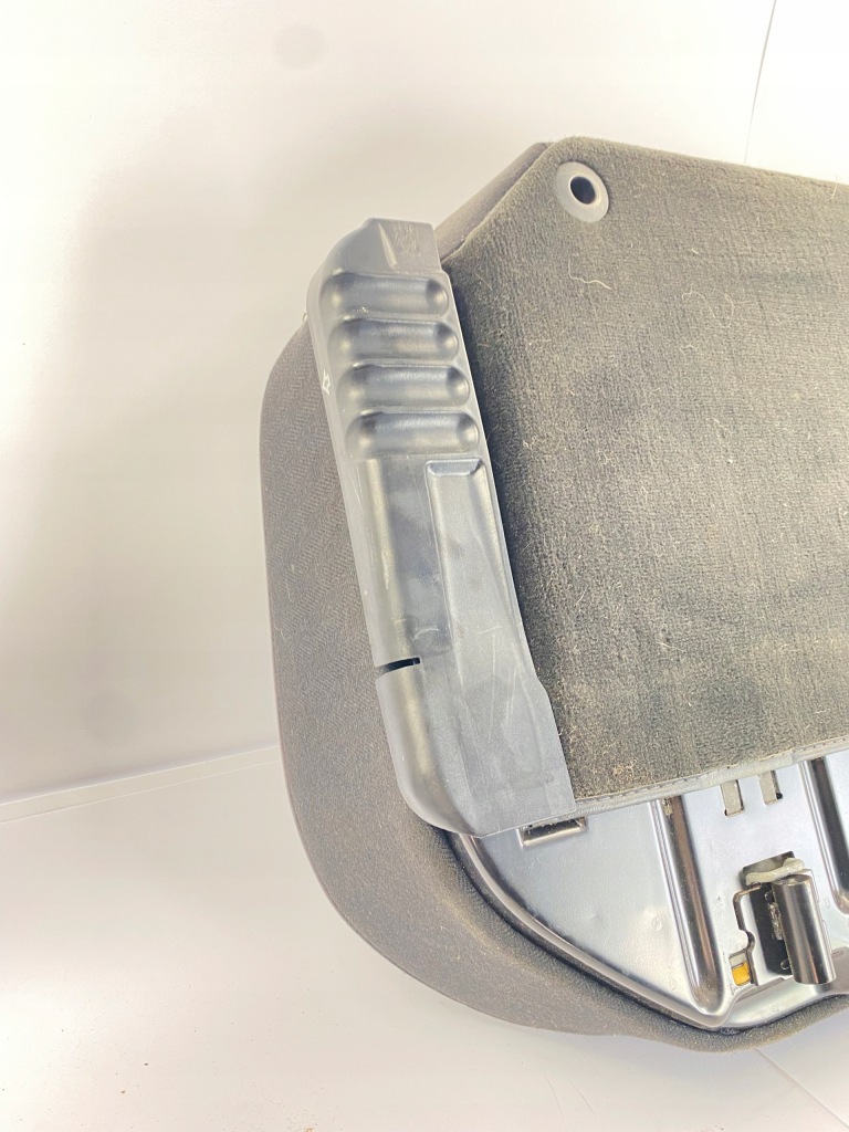 фото №10, Задняя заднее сиденье сиденье чёрные решётка sportline задняя mercedes w124 kombi s124