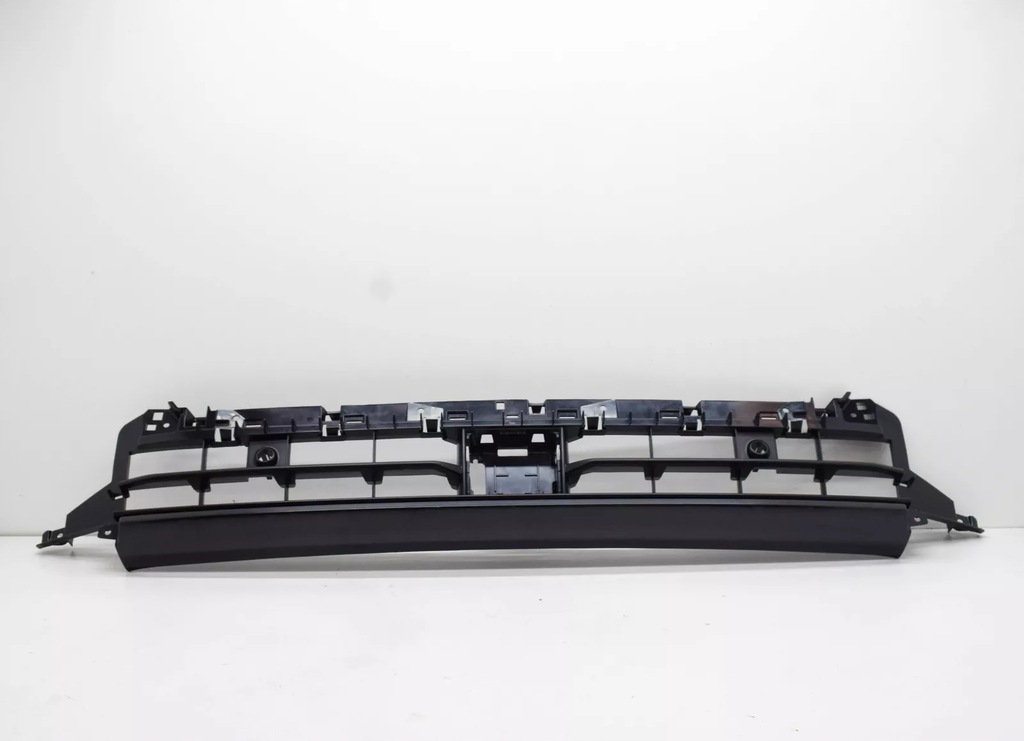 фото №9, Audi q3 f3 sportback передняя часть бампер center lower решётка 83a807683a9b9