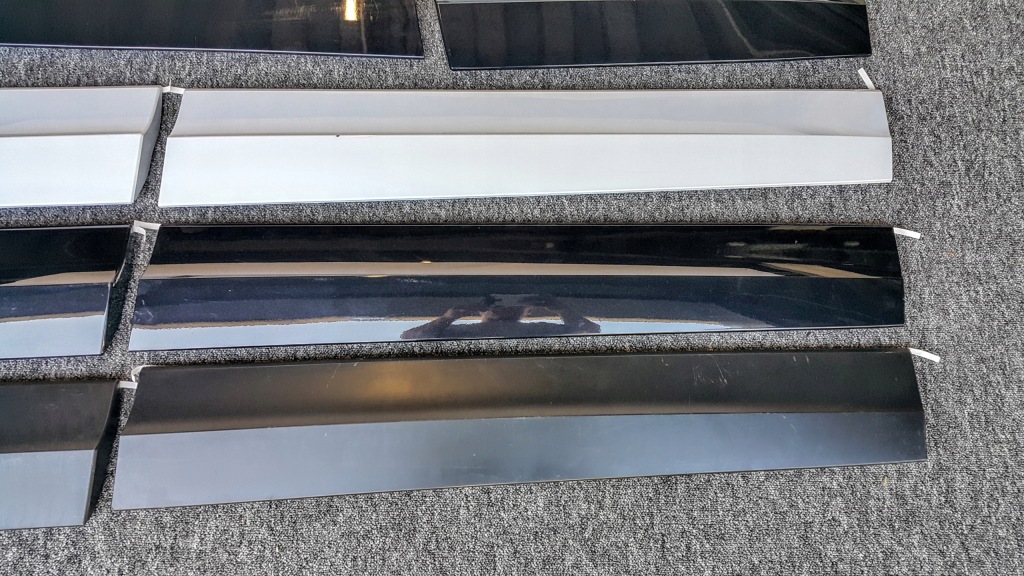 фото №3, Молдинг двері перед права vw t-roc 2ga854940d org