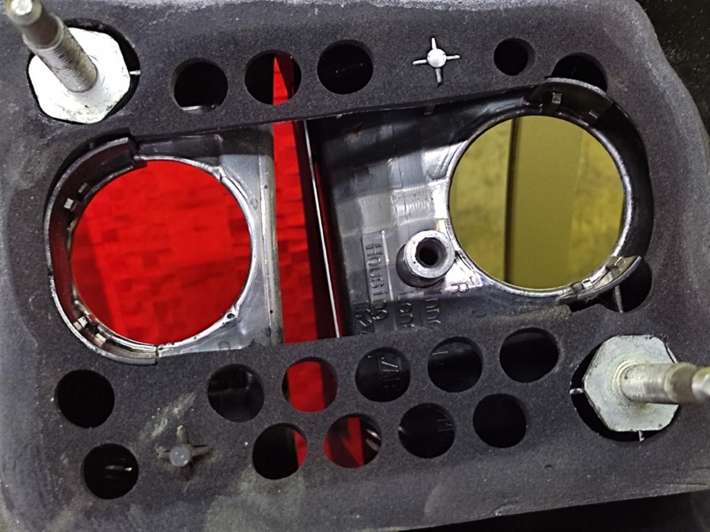 Ford s-max лампа правий задній Недорого