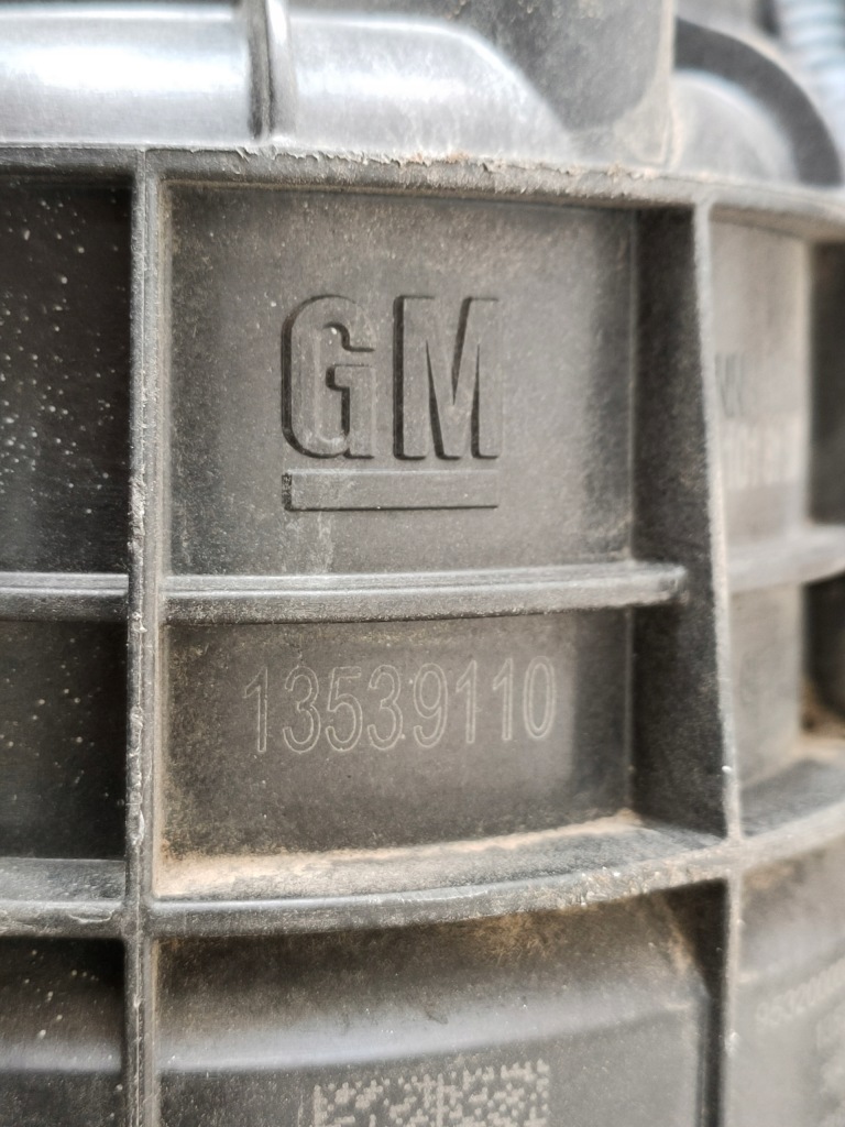 Opel astra v k рестайлінг  19-21 1.5 cdti корпус фільтра паливної  + джгут оригінальний номер Зі Шроту