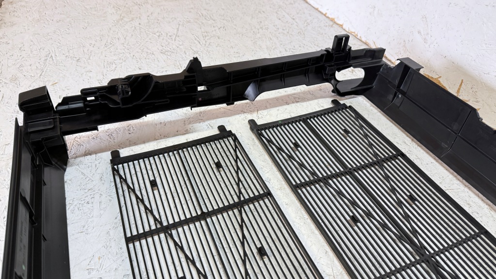 Bmw 5 g60 g61 накладка кронштейн кассета радиатор комплект новый с Разборки