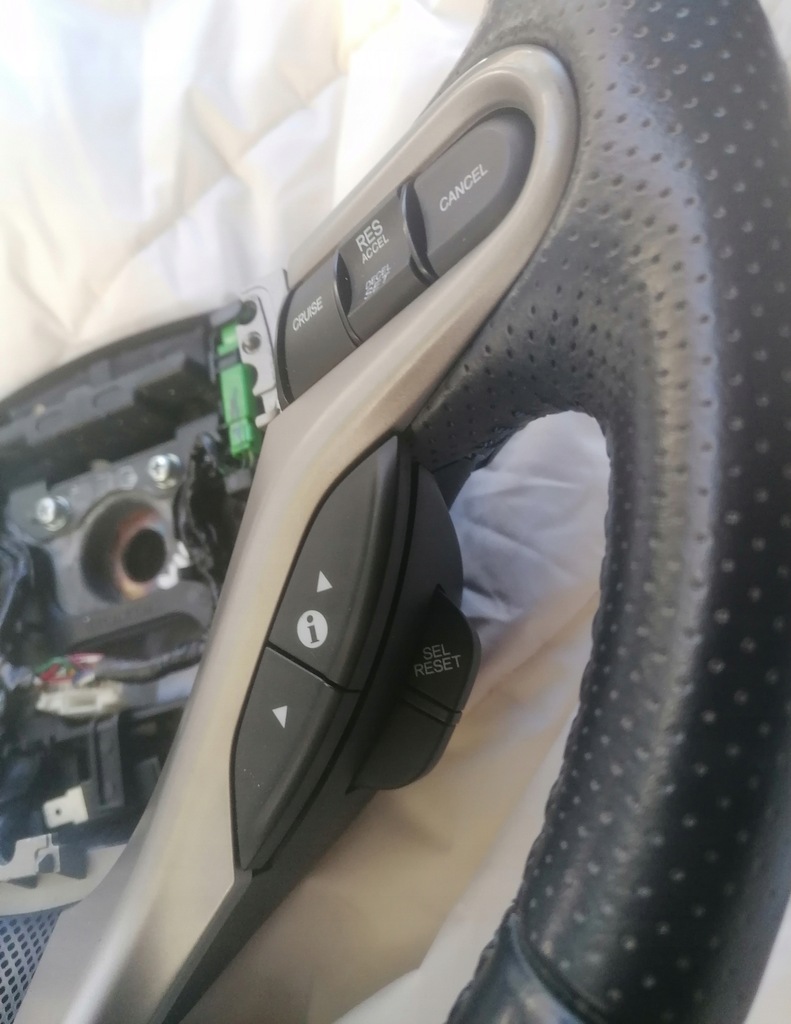 фото №8, Воздуховод кожа лепестки переключения автоматическая коробка передач состояние bdb оригинал honda jazz iii 2008-2014