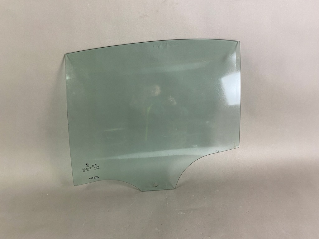 фото №1, Стекло дверь задняя левая bmw f30 2017