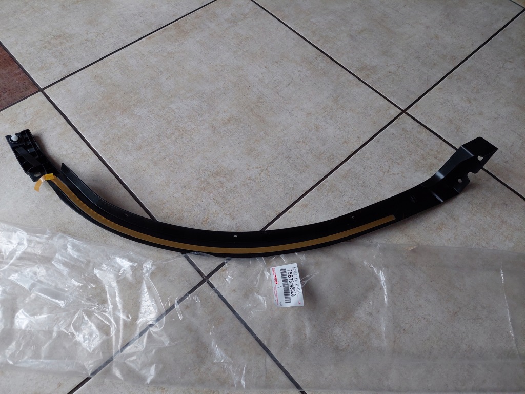 фото №5, Молдинг крила - правий задня - lexus rx iv - 2015