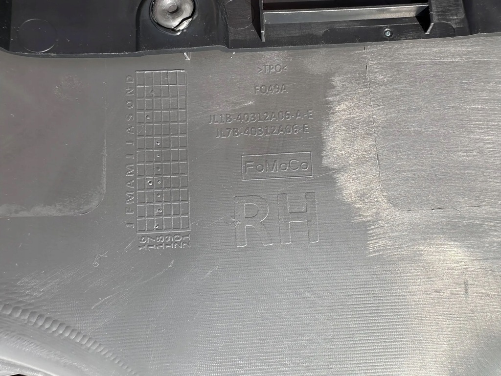 фото №13, Обшивка багажника правий захист задня задній обшивка ford expedition max 2018+